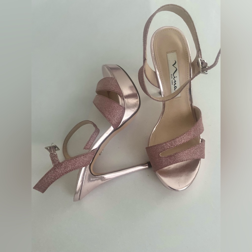 Women sandal